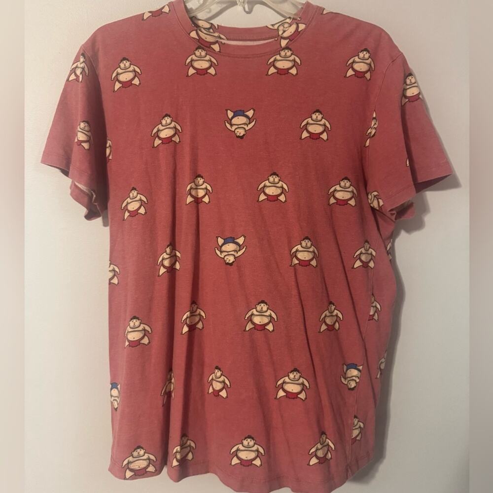 Knicker Bocker All Over Print Sumo Graphic T-Shirt size medium